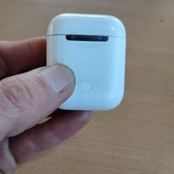 Apple Air pods 2nd Generation 