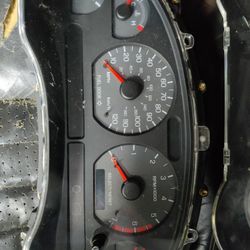 mustang gauge cluster 