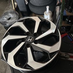 Single Rim 17” Honda (1) Solo 1 Firm Price,,,,