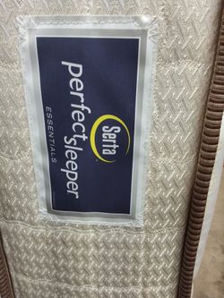 Free.  Serta queen size mattress