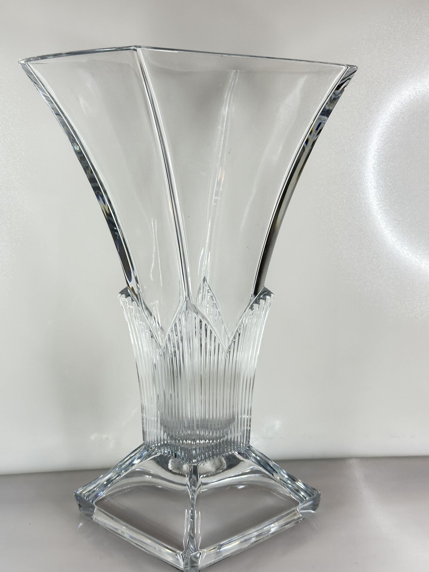 Large 13” Mikasa Clematis Crystal Vase Mid Century Classic Flare Flowers
