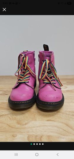 Dr. Martens Girl Pink Boots