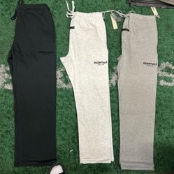 🔥 FEAR OF GOD ESSENTIALS HOODIES & SWEATPANTS – ALL 3 CORE COLORS – XXS–XXL (NEW)