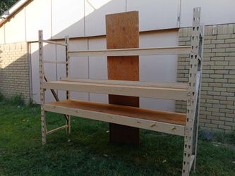 Heavy duty 3 tier pallet rack