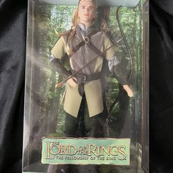 VINTAGE BARBIE “KEN” DOLL LORD OF THE RINGS: FELLOWSHIP OF THE RINGS COLLECTIBLE