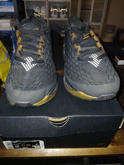 9 NEW OLD STOCK NIKE SHOES