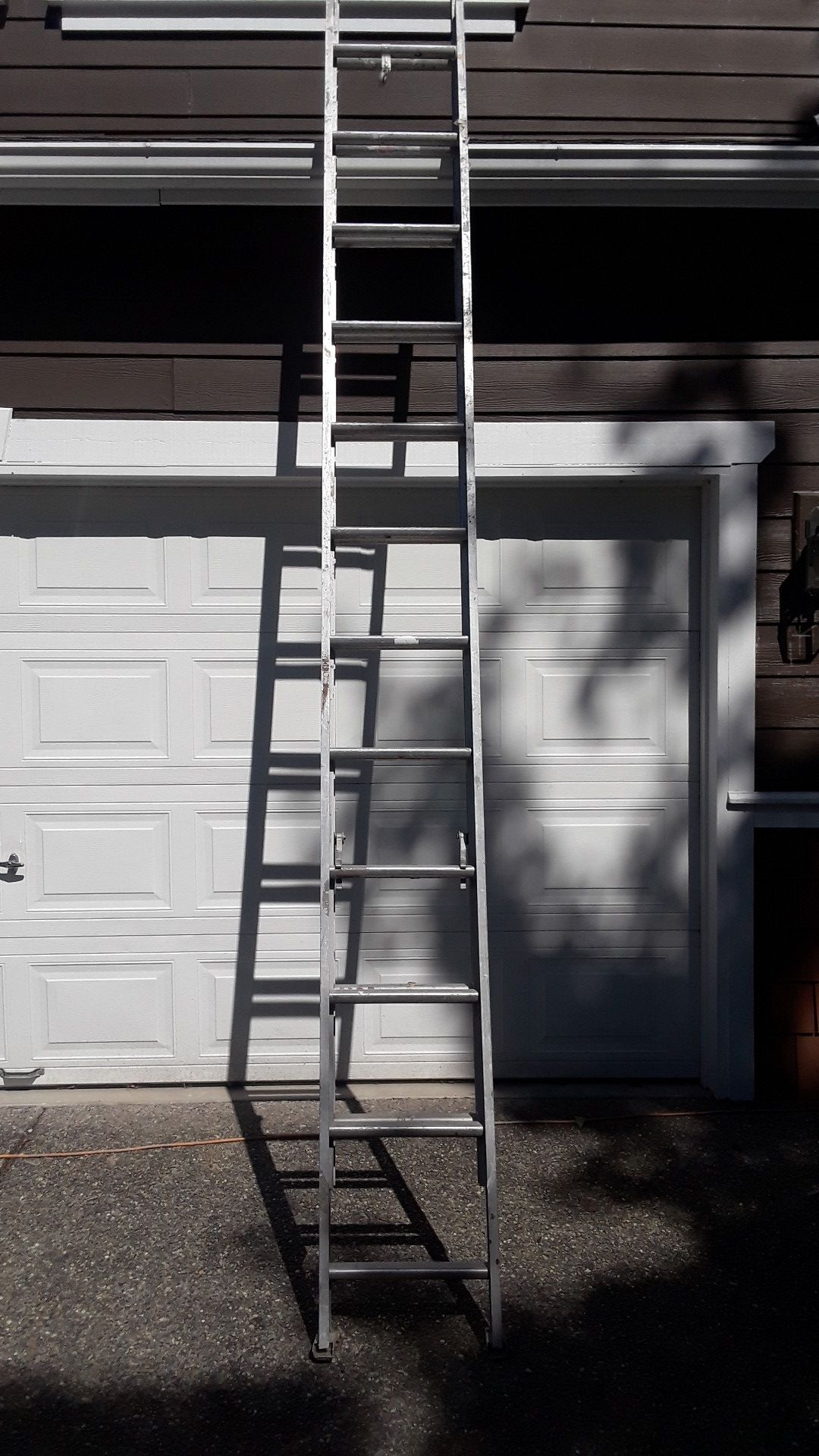 20 ft aluminum extension ladder