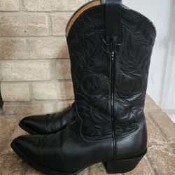 Ariat boots size 12 Men's