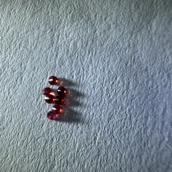 Red sapphire gemstone diamond cut