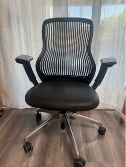 Knoll Regeneration ergonomic chair