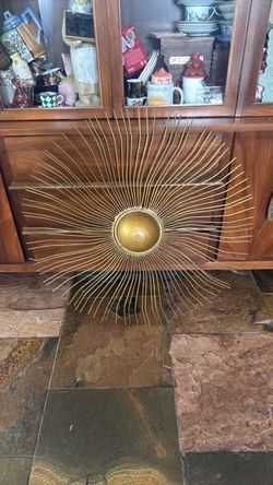Large 31” Gold Metal Sunburst Wall Sculpture Hollywood Regency Art Deco Decor