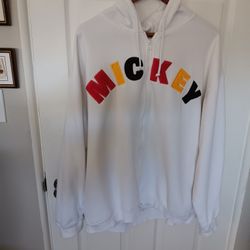 Vintage Disney Mickey Embroidered Sweatshirt 