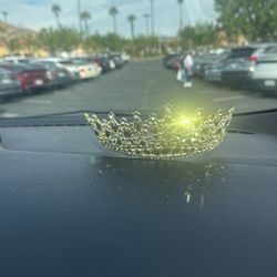 Tiara 