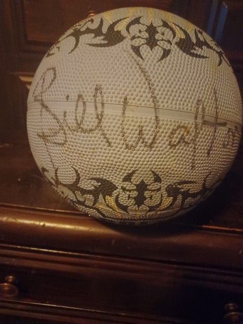 Bill Walton Signed Basketball