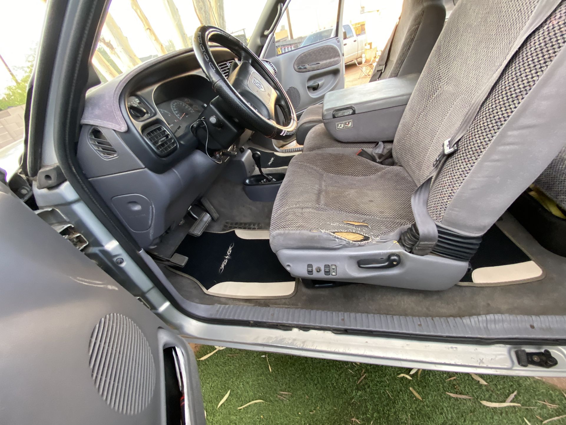 1999 Dodge Ram 1500