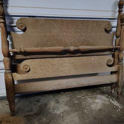Antique Bed Pineapple Head/Footboards 