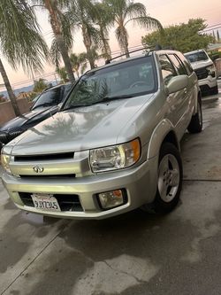 QX4 infinity 4x4