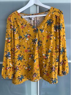 St. John’s Bay Yellow Floral Blouse PS