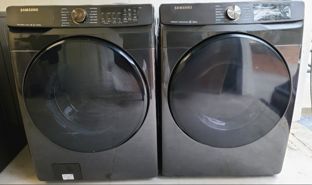 Samsung Smart Washer and Dryer set