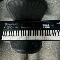 Roland JUNO DS61 Keyboard Synth