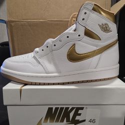 Nike Air Jordan 1 Retro White And Gold WomansSz 8