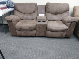 Brown theatre recliner