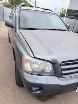Parts  toyota highlander 2003 V6     engine no good  192,000 miles