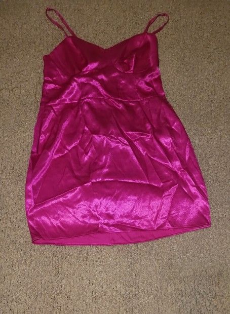 NWT WOMENS WILD FABLE SLEEVELESS CORSET SATIN BODYCON DRESS MAGENTA SIZE L
