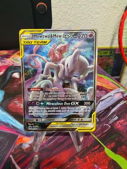 Pokemon Mewtwo and Mew EX
