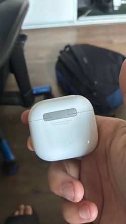 AirPod 4