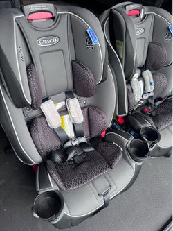 Graco 3 in 1 Convertible Carseats