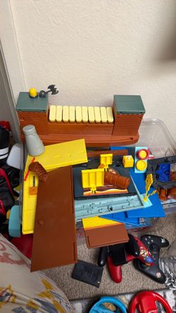 Everything Is 50 More Than One Mario Toys Courses Including Browser Castle With Sound And Music Which By itself Sells Over 30 