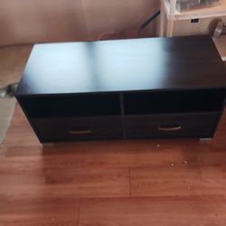 Tv Stand With 2 Drawers.