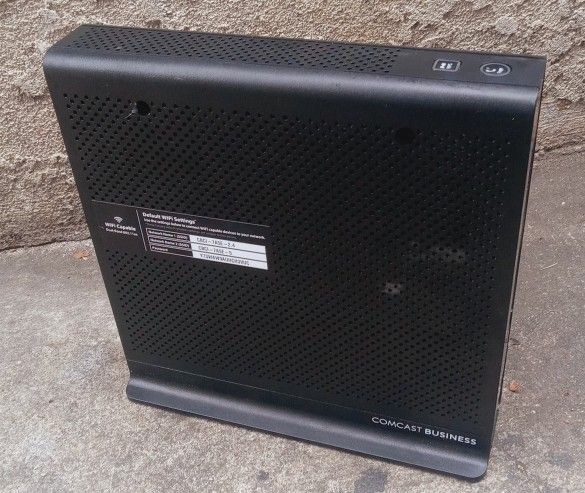 Cisco Model DPC3941T DOCSIS 3.0 24x4 Wireless Residential Voice Gateway
