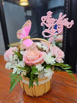 Mother's Day Flowers, Flores pare Dia De las Madres