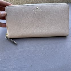 Kate Spade Zipper Wallet 