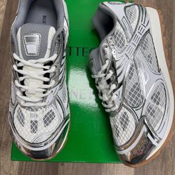 Bottega Sneakers 