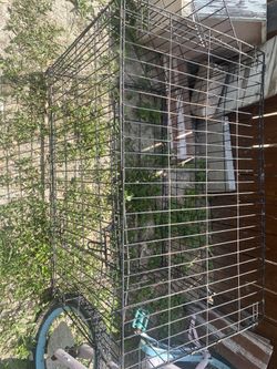Medium Size Dog Crate 