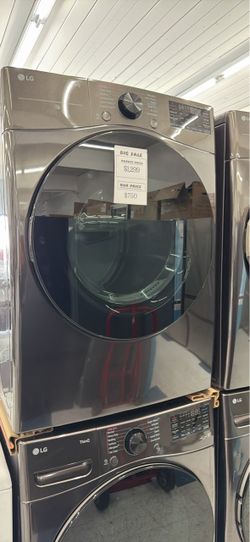 7.4 Cu. Ft. Vented SMART Stackable Electric Dryer in Black Steel with TurboSteam and Sensor Dry Technology