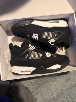 Jordan thunder 4