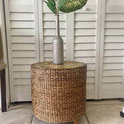 Wicker Accent Table. Firm Price! 