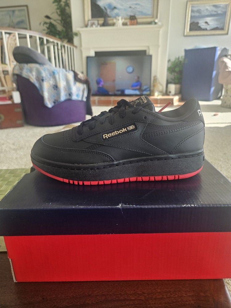 Reebok × Cardi B Club C Women's Size 7