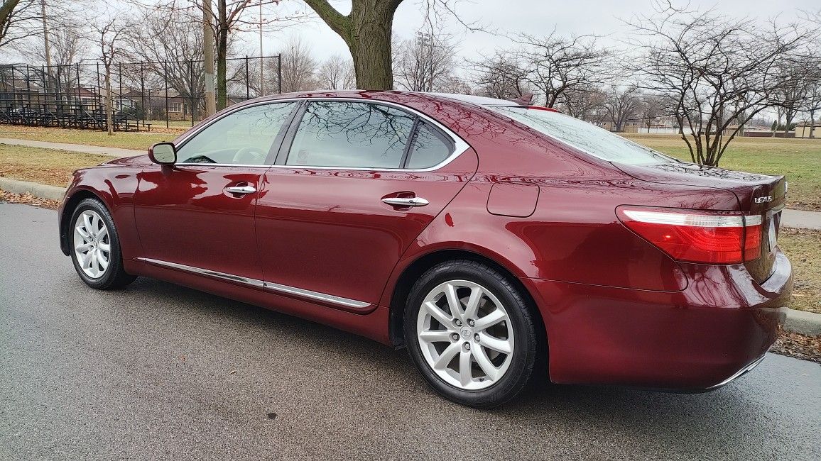 2007 Lexus LS460L