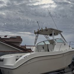 Sea swirl  Striper 23’ Boat