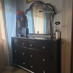 Bedroom Set