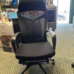 Sihoo Comfortable High-Back Office Chair (with adjustable lumbar support)