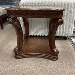 END TABLE SALE‼️ 