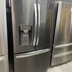 Lg ThinQ French Door Refrigerator In Black Stainless