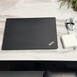 🎁Lenovo Thinkpad T14 Gen 2 / 14” FHD/ Intel i7 11th Gen/ 16gb ram/ 256ssd / Win 11 pro/ ⌨️ Backlit