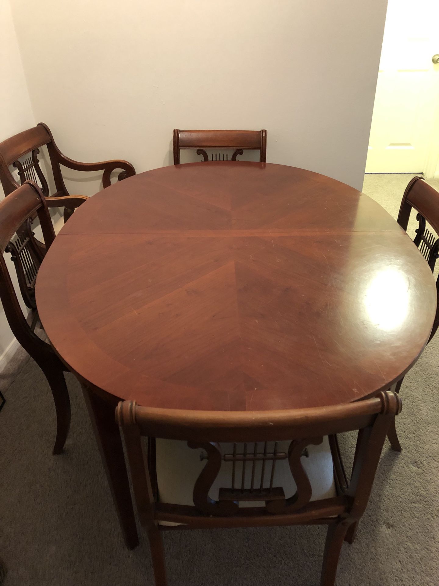 Rose Wood Table (Good Condition) with 6 chains (Good Condition)
